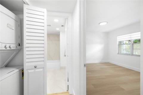 Copropriété à vendre à Pembroke Pines, Floride: 2 chambres, 140 m2 № 1840887 - photo 19