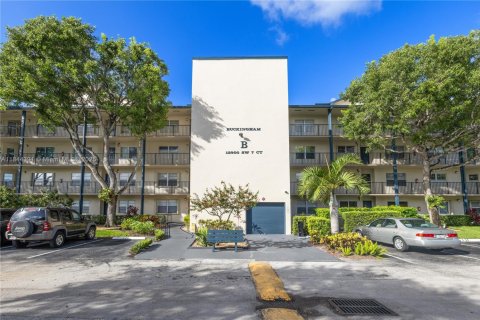 Copropriété à vendre à Pembroke Pines, Floride: 2 chambres, 140 m2 № 1840887 - photo 27