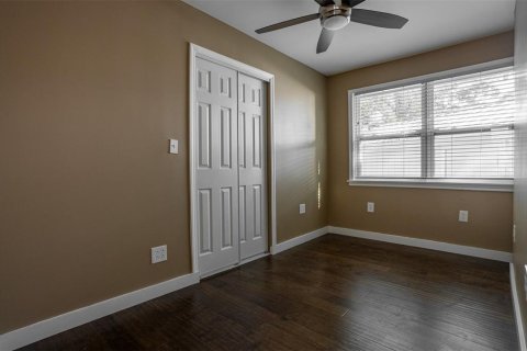 Casa en alquiler en Tampa, Florida, 3 dormitorios, 165.64 m2 № 1905360 - foto 27