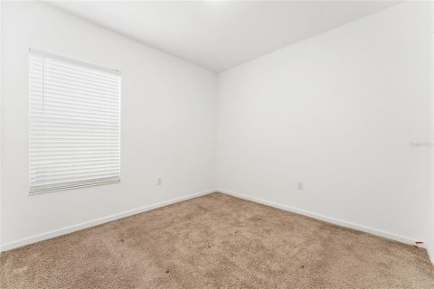 House in Haines City, Florida 4 bedrooms, 148.64 sq.m. № 2097313 - photo 26