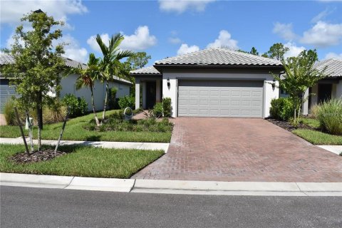 Casa en venta en North Port, Florida, 3 dormitorios, 137.03 m2 № 1662534 - foto 1