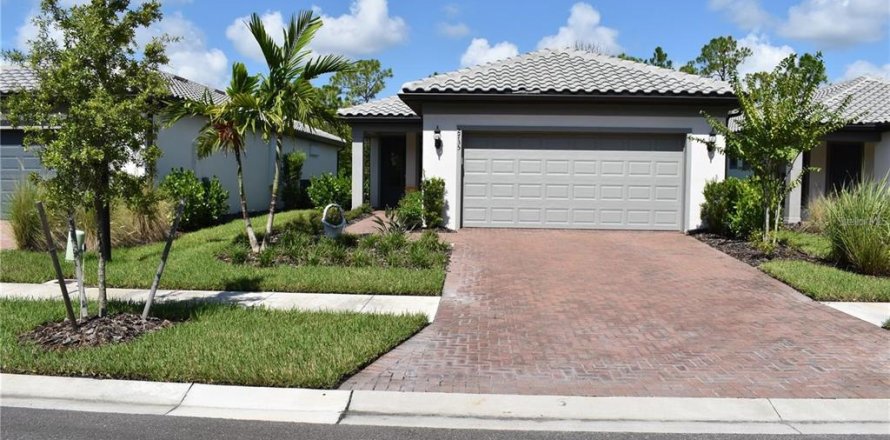 Casa en North Port, Florida 3 dormitorios, 137.03 m2 № 1662534