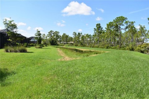 Casa en venta en North Port, Florida, 3 dormitorios, 137.03 m2 № 1662534 - foto 14