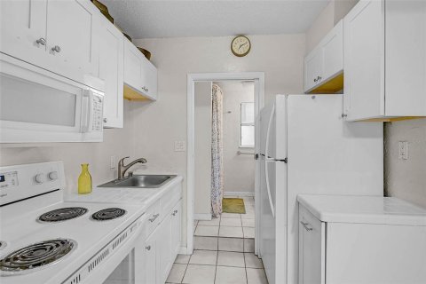 Купить коммерческую недвижимость в Сарасота, Флорида 4 спальни, 131.09м2, № 1909952 - фото 8