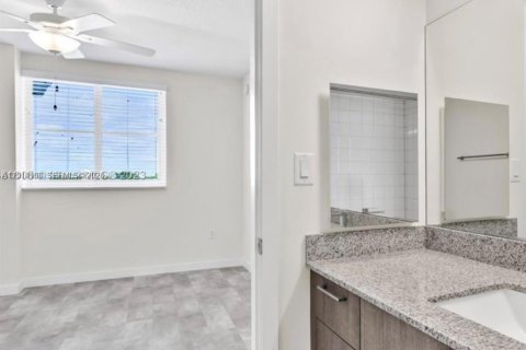 Appartement à louer à Sweetwater, Floride: 274 chambres, 22864.55 m2 № 2076202 - photo 8