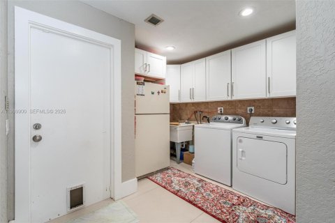 Купить виллу или дом в Паркленд, Флорида 5 спален, 322.37м2, № 2067210 - фото 29