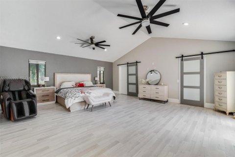 Купить виллу или дом в Паркленд, Флорида 5 спален, 322.37м2, № 2067210 - фото 15