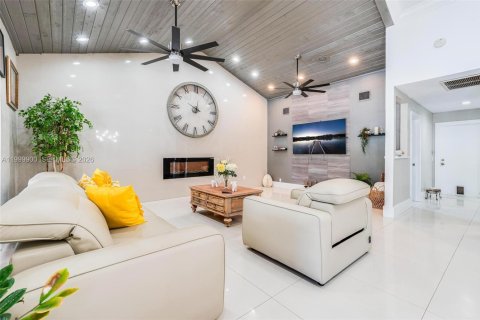 Купить виллу или дом в Паркленд, Флорида 5 спален, 322.37м2, № 2067210 - фото 7