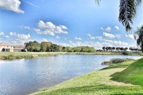 Снять в аренду кондоминиум в Брейдентон, Флорида 5 комнат, 122.26м2, № 2098499 - фото 25