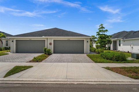 House in Punta Gorda, Florida 2 bedrooms, 144.93 sq.m. № 2396351