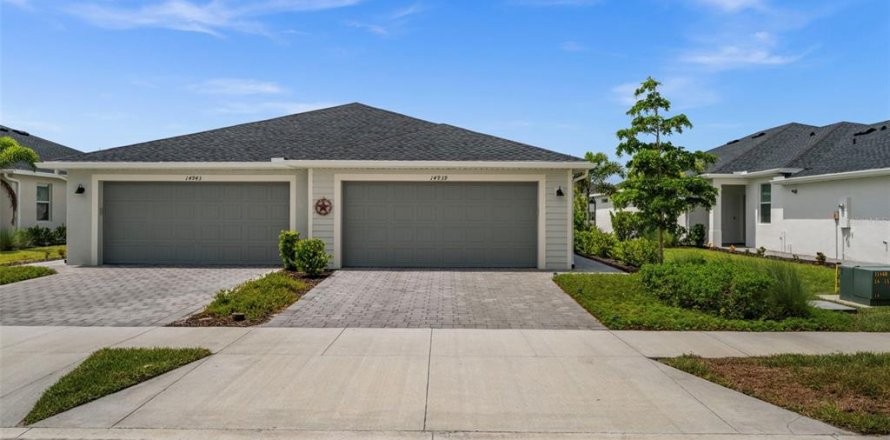 House in Punta Gorda, Florida 2 bedrooms, 144.93 sq.m. № 2396351