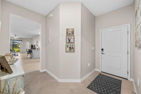 House in Punta Gorda, Florida 2 bedrooms, 144.93 sq.m. № 2396351 - photo 29