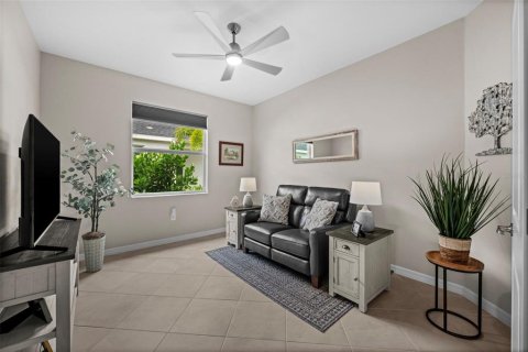 House in Punta Gorda, Florida 2 bedrooms, 144.93 sq.m. № 2396351 - photo 23