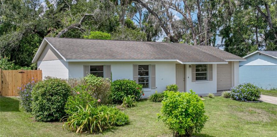 Casa en Dade City, Florida 3 dormitorios, 95.32 m2 № 1916002