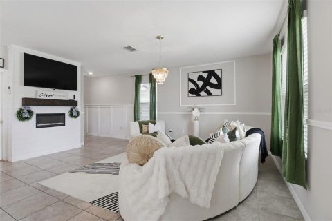 Villa ou maison à vendre à Wimauma, Floride: 4 chambres, 177.81 m2 № 2202481 - photo 4