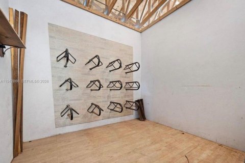 House in Wellington, Florida 5 bedrooms, 316.43 sq.m. № 2055037 - photo 30