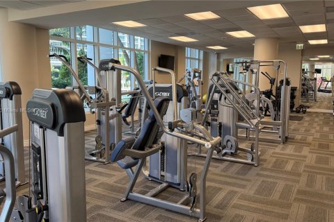 Condo in Miami, Florida, 1 bedroom  № 1713410 - photo 14