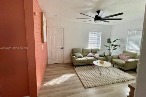 Casa en alquiler en Orlando, Florida, 4 dormitorios, 131.55 m2 № 2007161 - foto 16