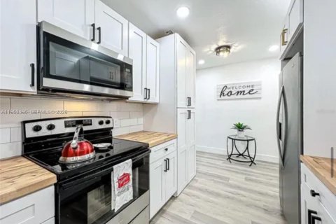 Casa en alquiler en Orlando, Florida, 4 dormitorios, 131.55 m2 № 2007161 - foto 3