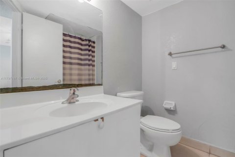 Condominio en venta en Sunrise, Florida, 2 dormitorios, 87.7 m2 № 1934877 - foto 9