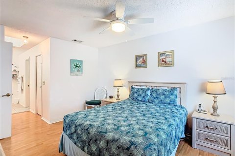House in Kissimmee, Florida 3 bedrooms, 137.5 sq.m. № 1894432 - photo 23