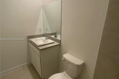 Adosado en alquiler en Florida City, Florida, 2 dormitorios, 112.23 m2 № 2025320 - foto 13