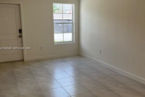 Adosado en alquiler en Florida City, Florida, 2 dormitorios, 112.23 m2 № 2025320 - foto 6