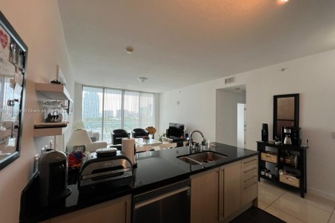 Condominio en venta en Miami, Florida, 2 dormitorios, 94.11 m2 № 1794385 - foto 8