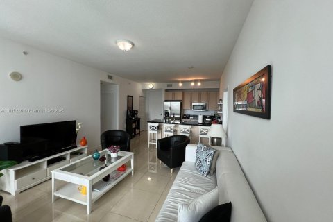 Condominio en venta en Miami, Florida, 2 dormitorios, 94.11 m2 № 1794385 - foto 9