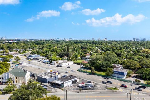Immobilier commercial à vendre à Miami, Floride № 2081768 - photo 5