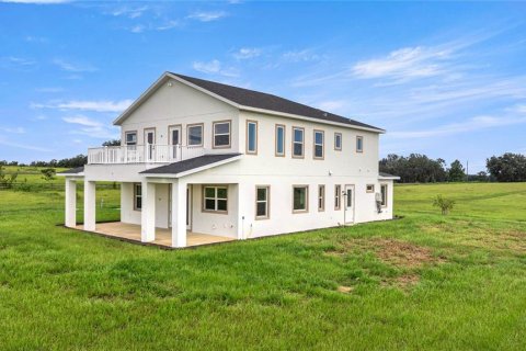 House in Morriston, Florida 4 bedrooms, 302.3 sq.m. № 1909744 - photo 6