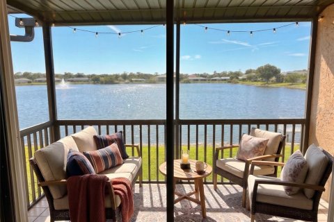 Condo in Punta Gorda, Florida, 2 bedrooms  № 2379258 - photo 17