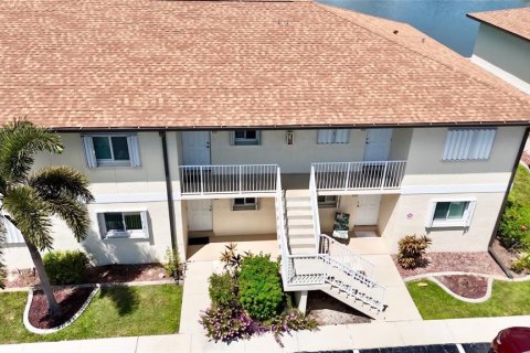 Condo in Punta Gorda, Florida, 2 bedrooms № 2379258