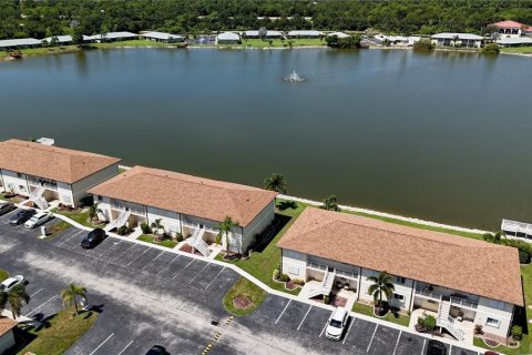 Condo in Punta Gorda, Florida, 2 bedrooms  № 2379258 - photo 30
