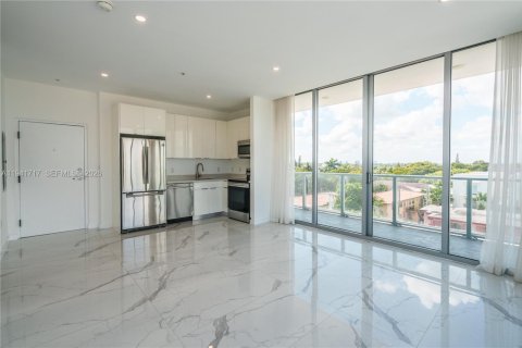 Снять в аренду квартиру в Майами-Бич, Флорида 1 спальня, 62.24м2, № 1998776 - фото 6