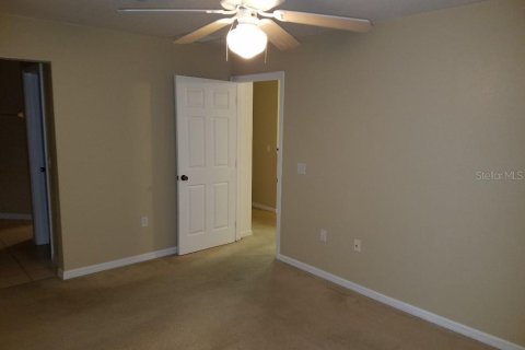 House in Kissimmee, Florida 3 bedrooms, 185.25 sq.m. № 2231808 - photo 11