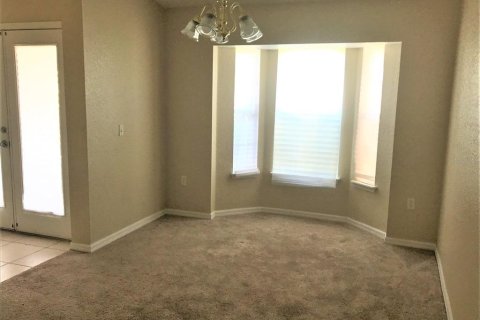 House in Kissimmee, Florida 3 bedrooms, 185.25 sq.m. № 2231808 - photo 5