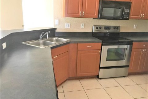 House in Kissimmee, Florida 3 bedrooms, 185.25 sq.m. № 2231808 - photo 8