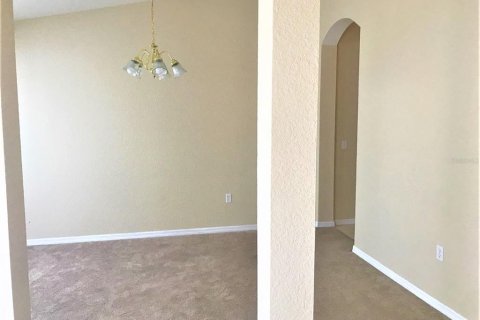 House in Kissimmee, Florida 3 bedrooms, 185.25 sq.m. № 2231808 - photo 4