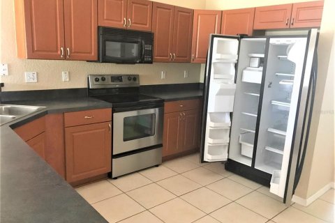 House in Kissimmee, Florida 3 bedrooms, 185.25 sq.m. № 2231808 - photo 7