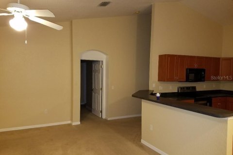 House in Kissimmee, Florida 3 bedrooms, 185.25 sq.m. № 2231808 - photo 9