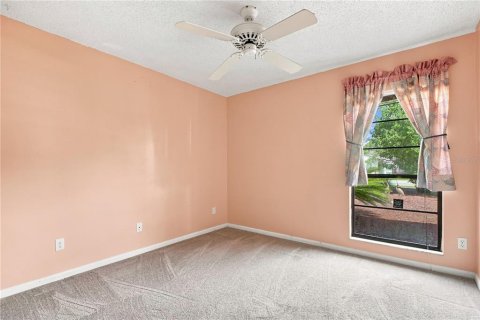House in Tampa, Florida 3 bedrooms, 159.61 sq.m. № 2337329 - photo 26