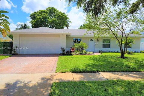 Casa en North Palm Beach, Florida 4 dormitorios, 176.61 m2 № 2074553
