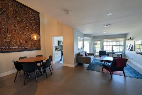 Купить таунхаус в Бока-Ратон, Флорида 3 спальни, 148.92м2, № 1971210 - фото 10