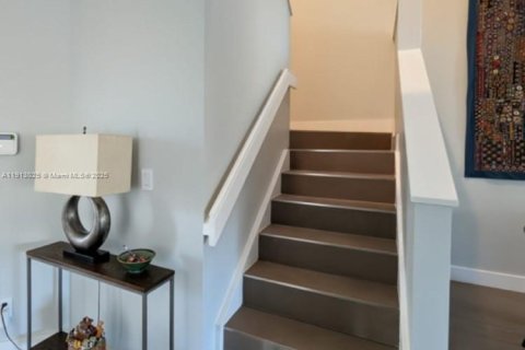 Купить таунхаус в Бока-Ратон, Флорида 3 спальни, 148.92м2, № 1971210 - фото 27