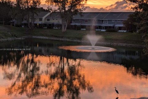 Купить таунхаус в Бока-Ратон, Флорида 3 спальни, 148.92м2, № 1971210 - фото 24