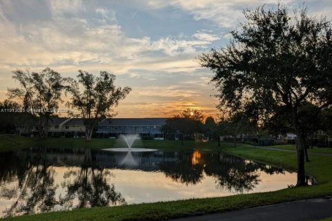 Купить таунхаус в Бока-Ратон, Флорида 3 спальни, 148.92м2, № 1971210 - фото 23