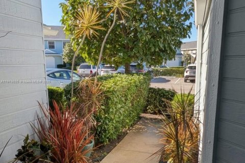 Купить таунхаус в Бока-Ратон, Флорида 3 спальни, 148.92м2, № 1971210 - фото 6