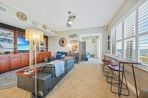 Condo in Englewood, Florida, 2 bedrooms  № 1765807 - photo 11