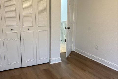 Townhouse in Sunrise, Florida 3 bedrooms, 119.38 sq.m. № 1896022 - photo 14